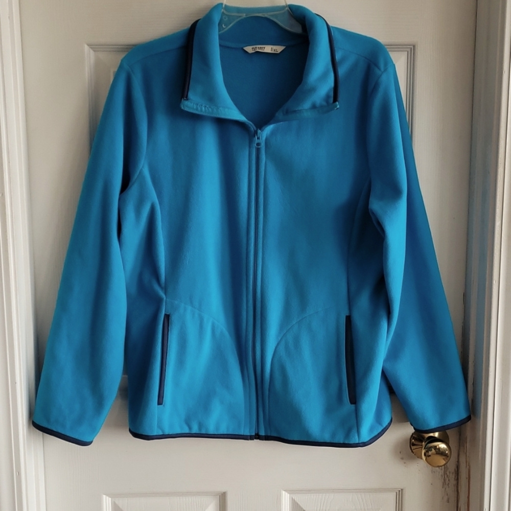 Old Navy Fleece Jacket - Picture 2 of 10